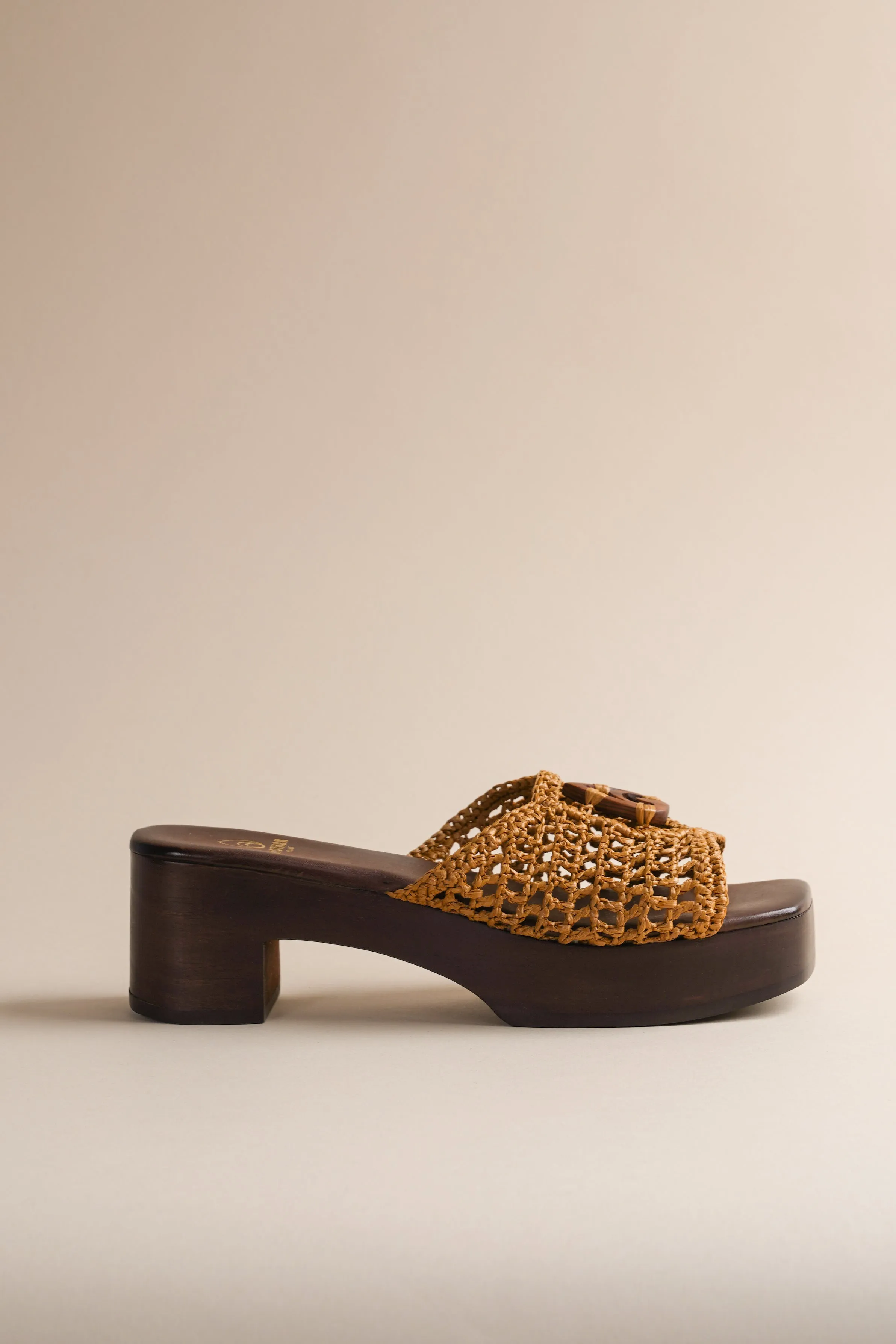 Aquarius Clog