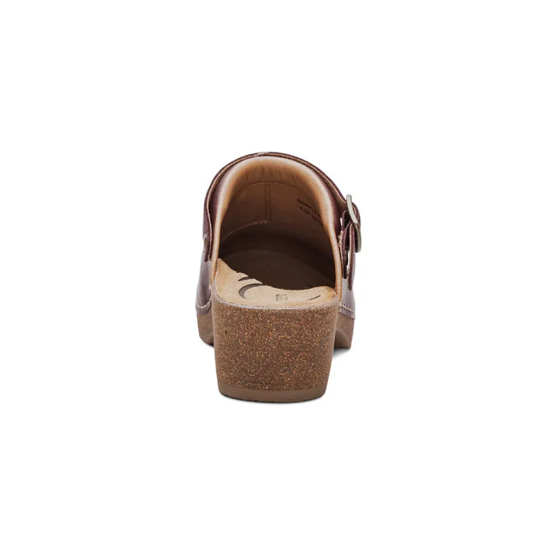 Beckie Cork Clog with Convertible Sling Back in Burgundy