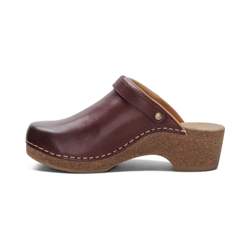 Beckie Cork Clog with Convertible Sling Back in Burgundy