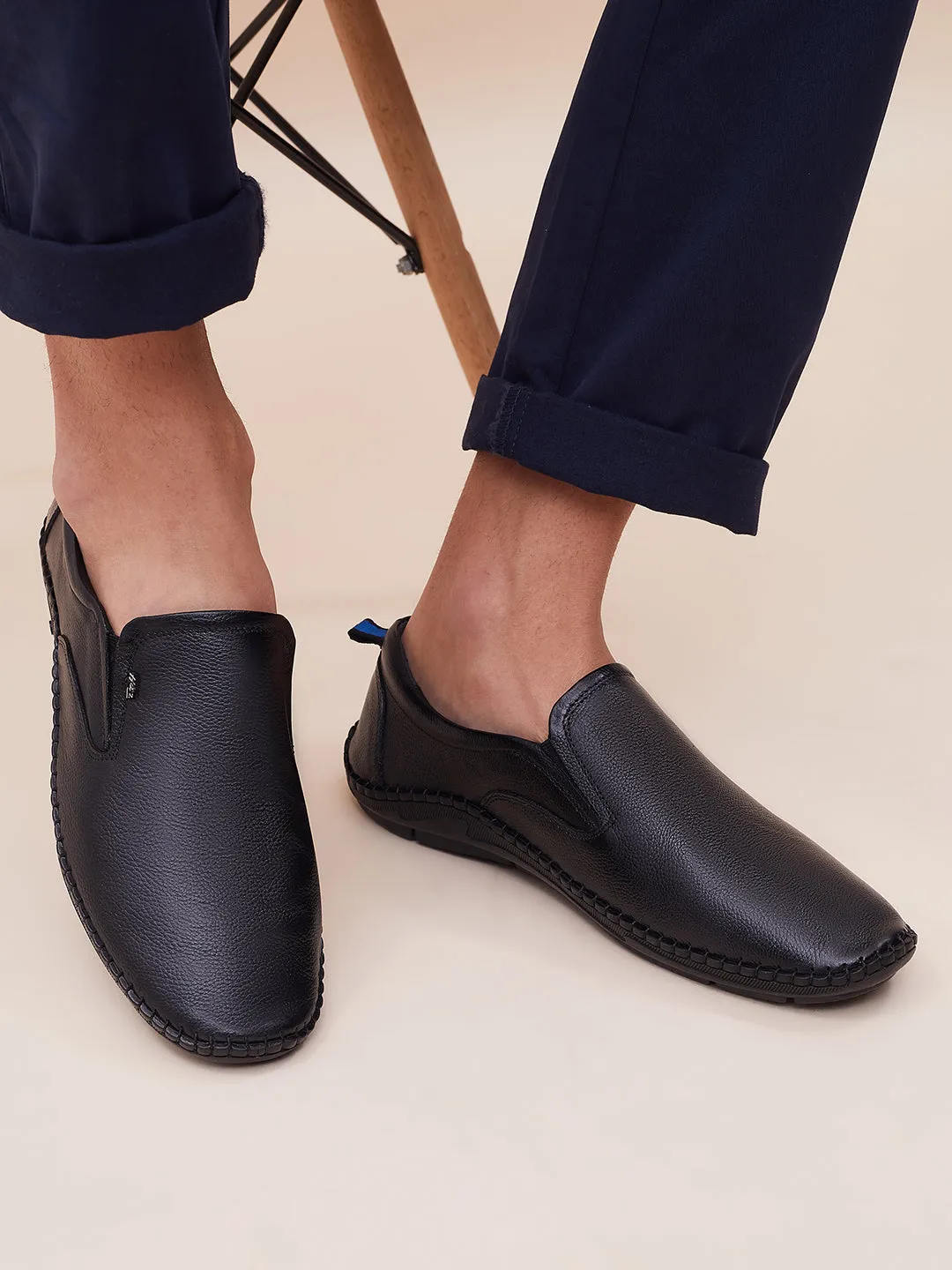 HITZ102 Men's Black Leather Casual Slip-On Shoes