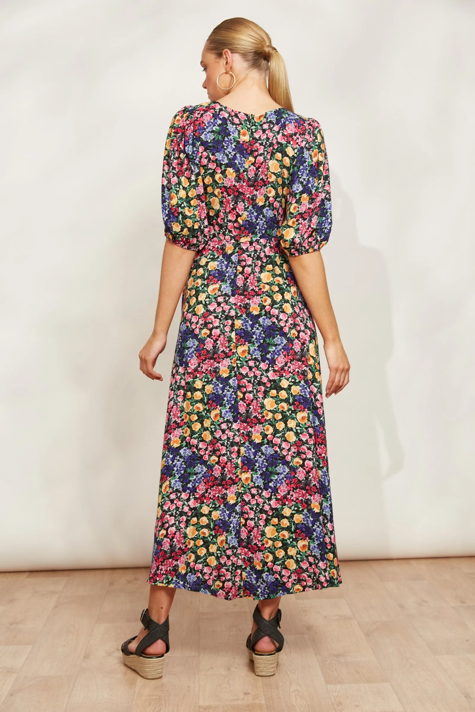 La Mer Tie Dress - Blume